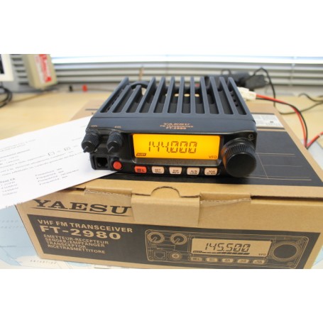 YAESU FT-2980
