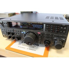 YAESU FT-950