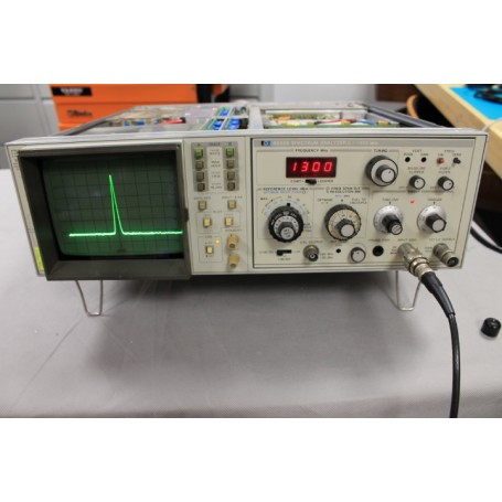 SPECTRUM ANALIZER HP 182T + 8558B 1,5 GHZ