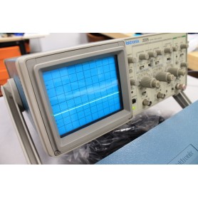 TEKTRONIX MOD. 2225 50 MHZ DOUBLE TRACK